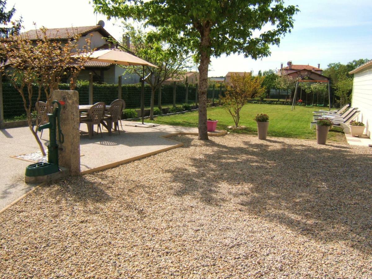 Gite L'Hirondelle Castelnau-de-Médoc Exterior foto
